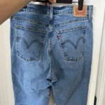 Thumbnail for Jean Levi’s Wedgie Straight taille 32
