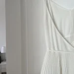 Thumbnail for Robe Wilfred Aritzia Beaune Pleated midi dress blanc taille XXS