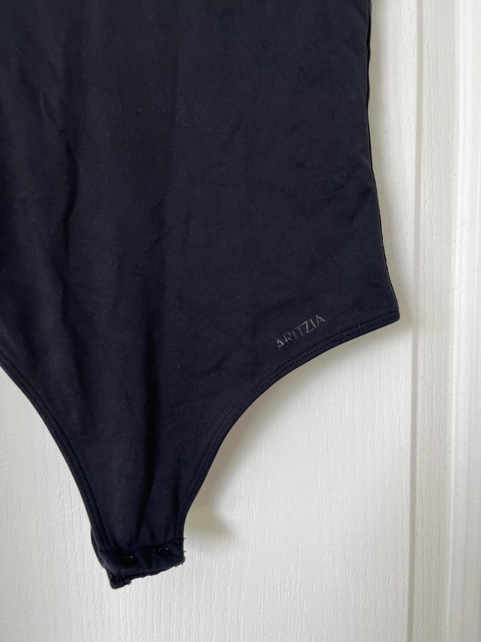 Image for Body Contour Aritzia noir taille XS col rond