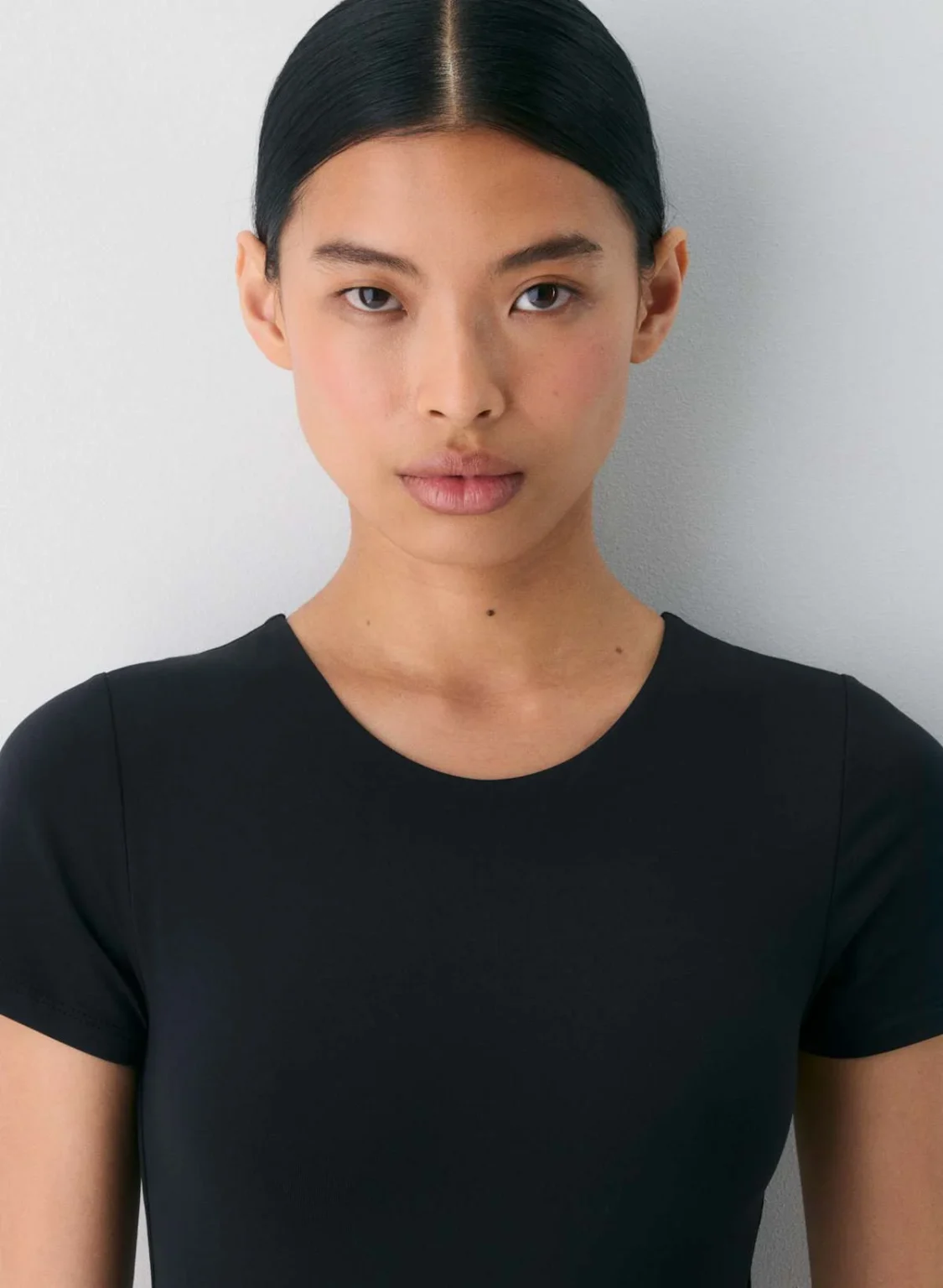 Image for Body Contour Aritzia noir taille XS col rond