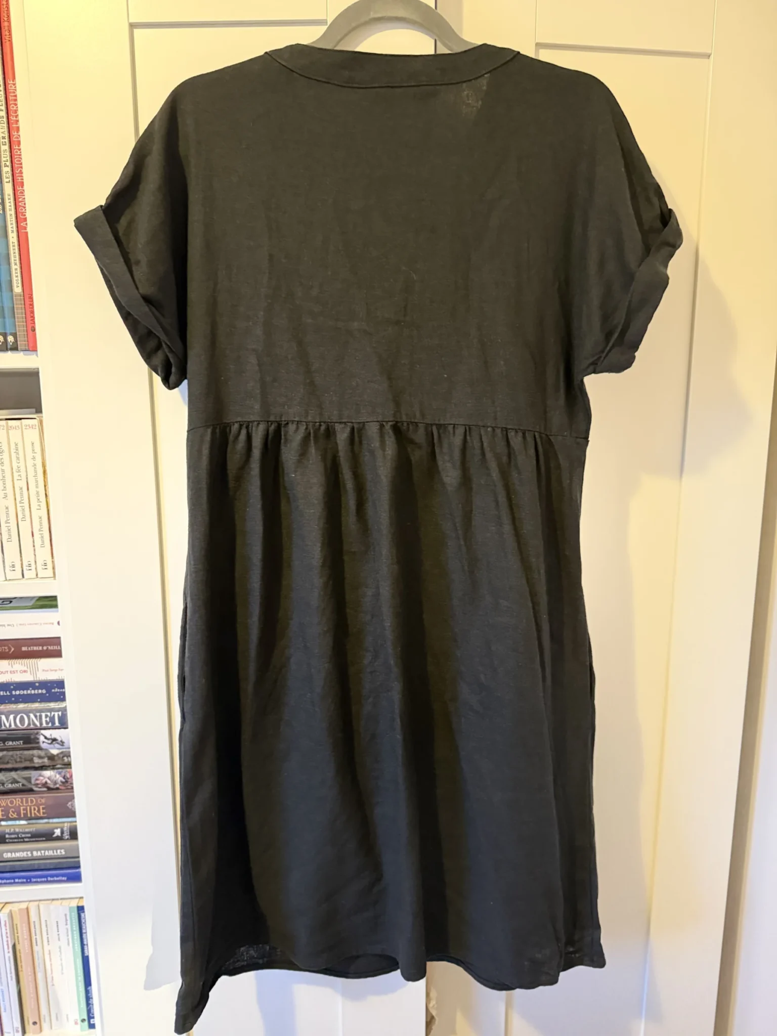 Image for Robe noire en lin
