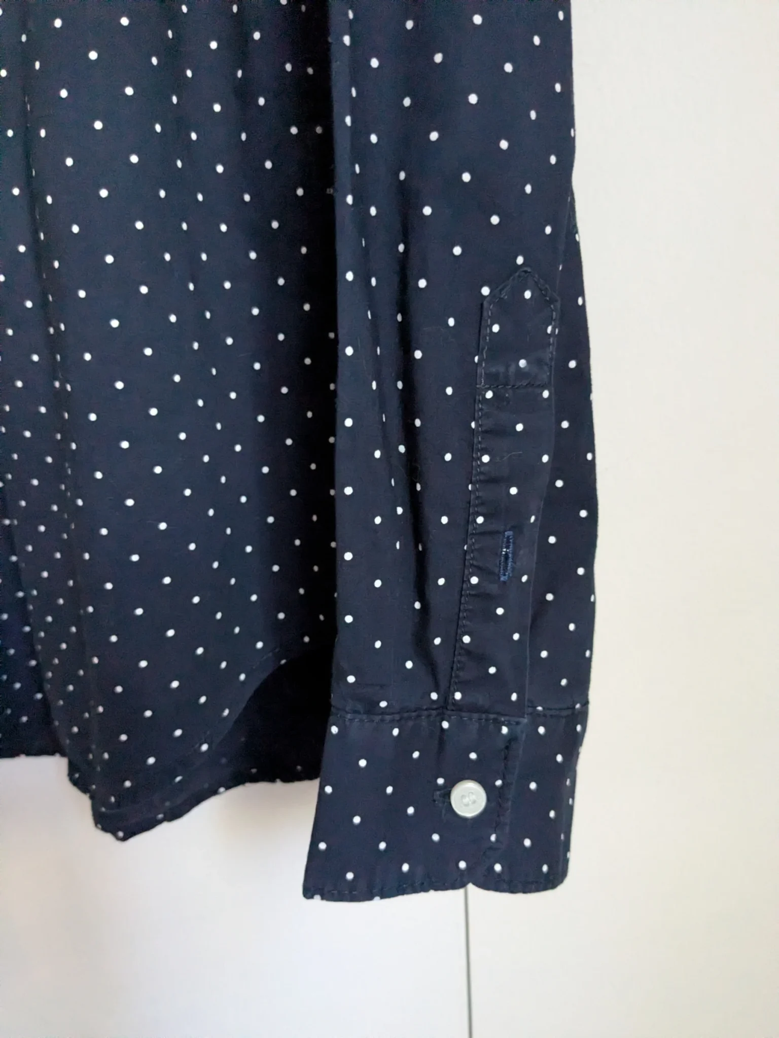 Image for Chemise marine à pois blanc