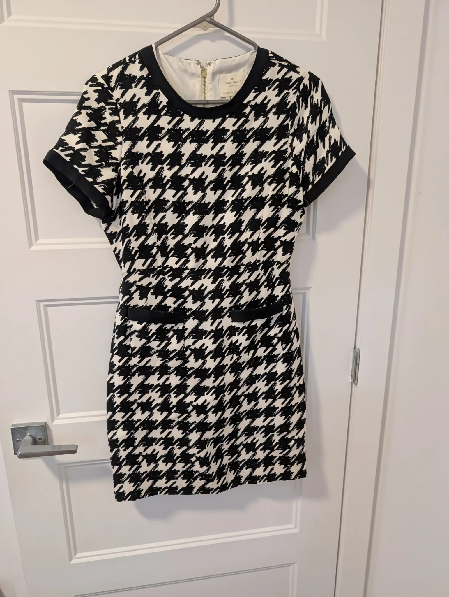 Image for Robe Kate Spade Sz 4