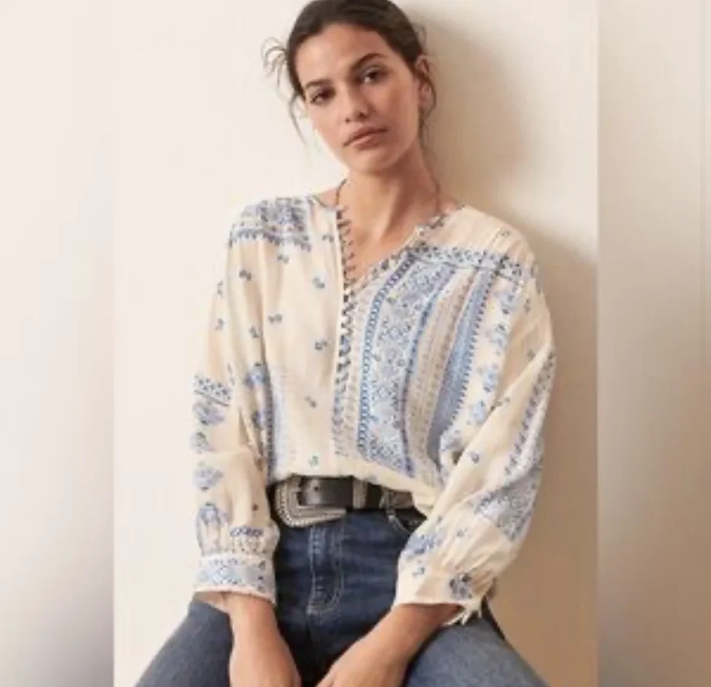 Image for ♥️Blouse écru / bleu BASH