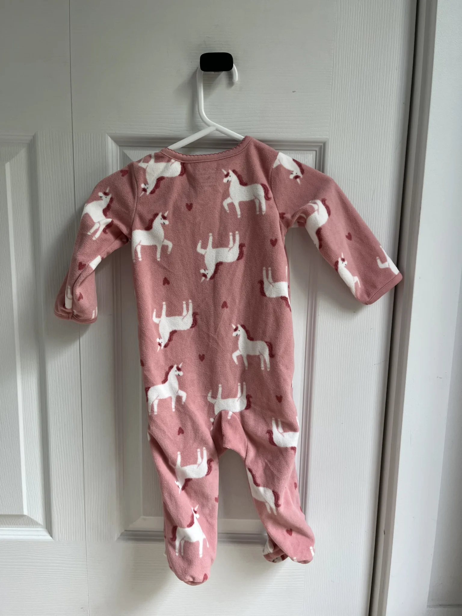 Image for Pyjamas 6-9 mois