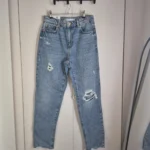 Featured thumbnail for Mom jean Garage taille haute grandeur 05 / 27
