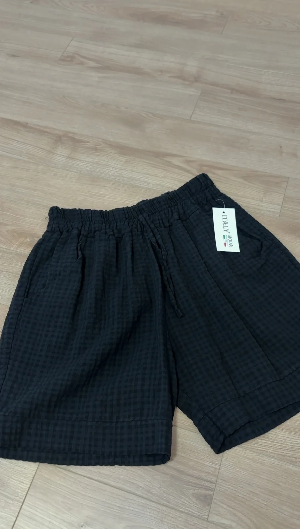 Image for Linen Shorts