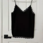 Thumbnail for Camisole avec dentelle au devant et au dos