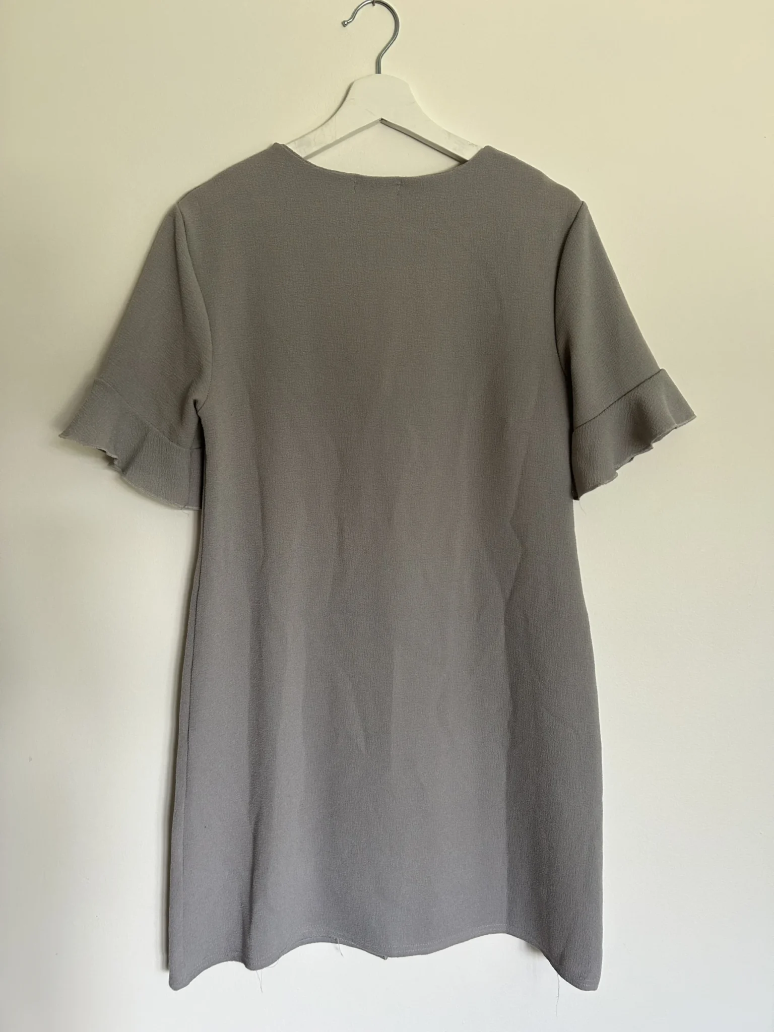 Image for Robe lousse col plongeant