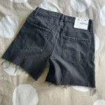 Thumbnail for Shorts en jeans noir