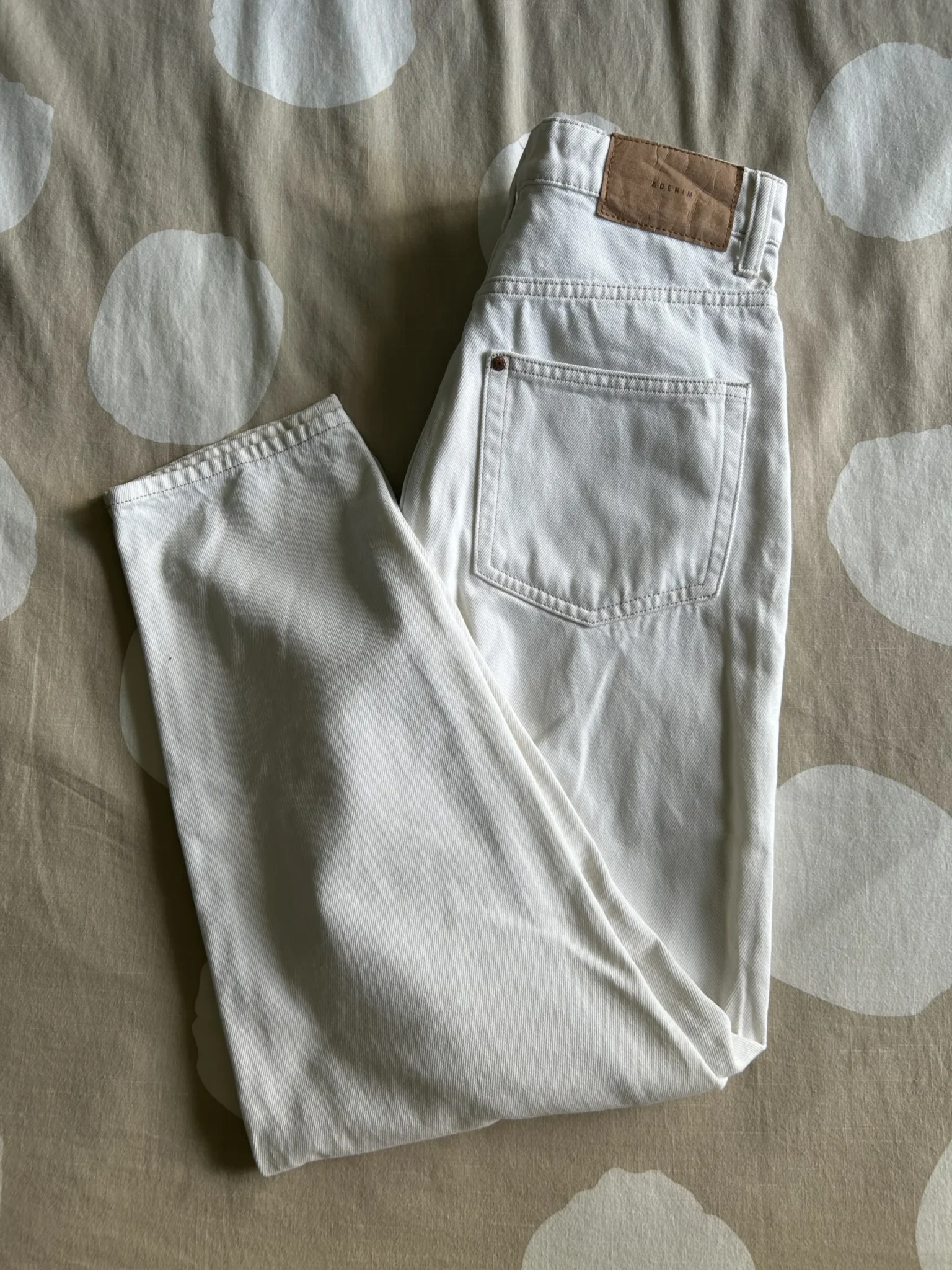 Featured image for Mom loose jeans taille ultra haute