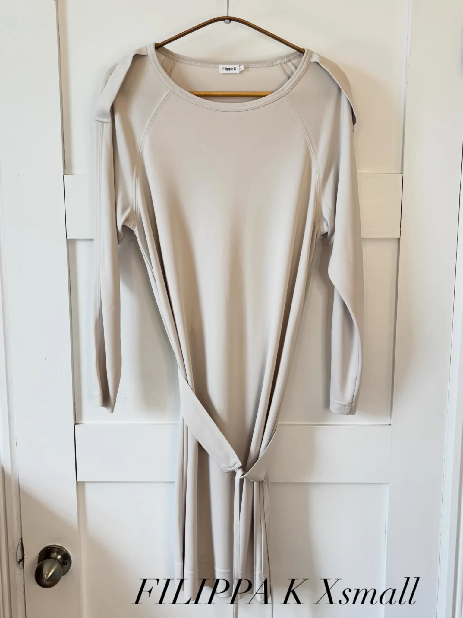 Featured image for ♥️Robe FILIPPA K