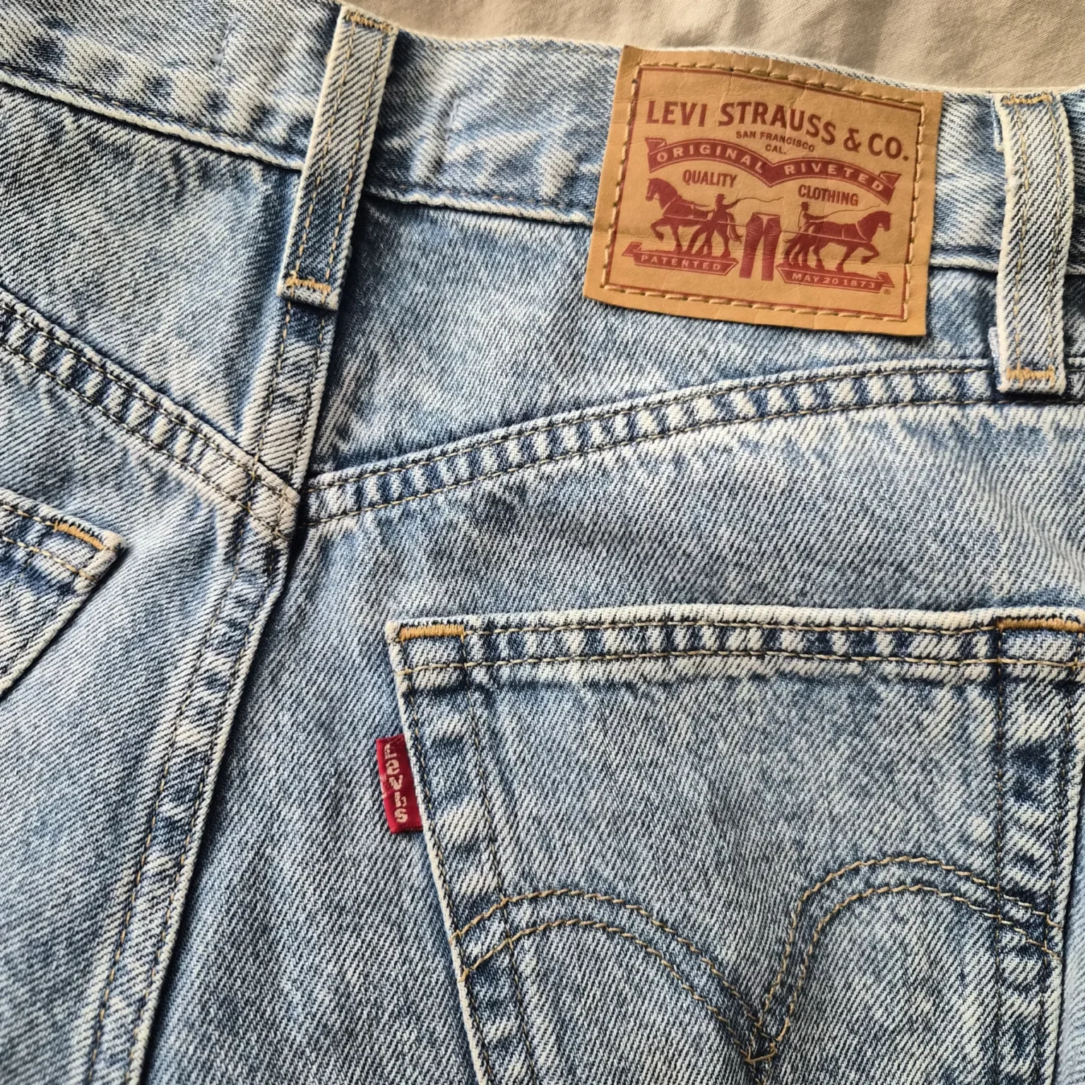 Image for Jeans Levis taille haute