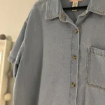 Featured thumbnail for Chemise denim crop
