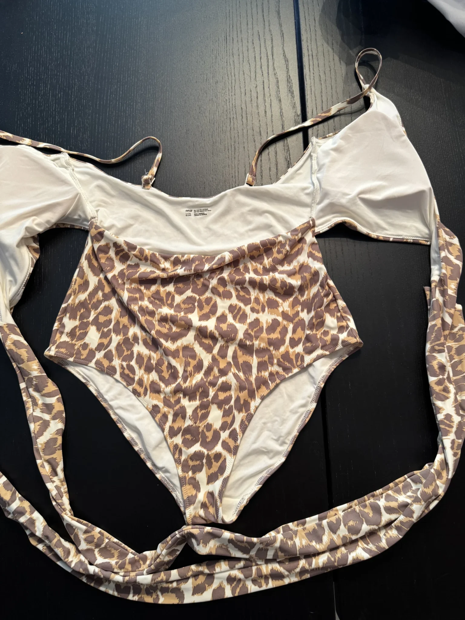 Image for Une pièce style « wrap » Aerie large long