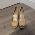 Thumbnail for Stuart Weitzman/Talons Haut Sz 8
