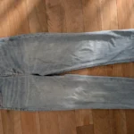 Featured thumbnail for The Arlo jeans from Aritzia, size 28