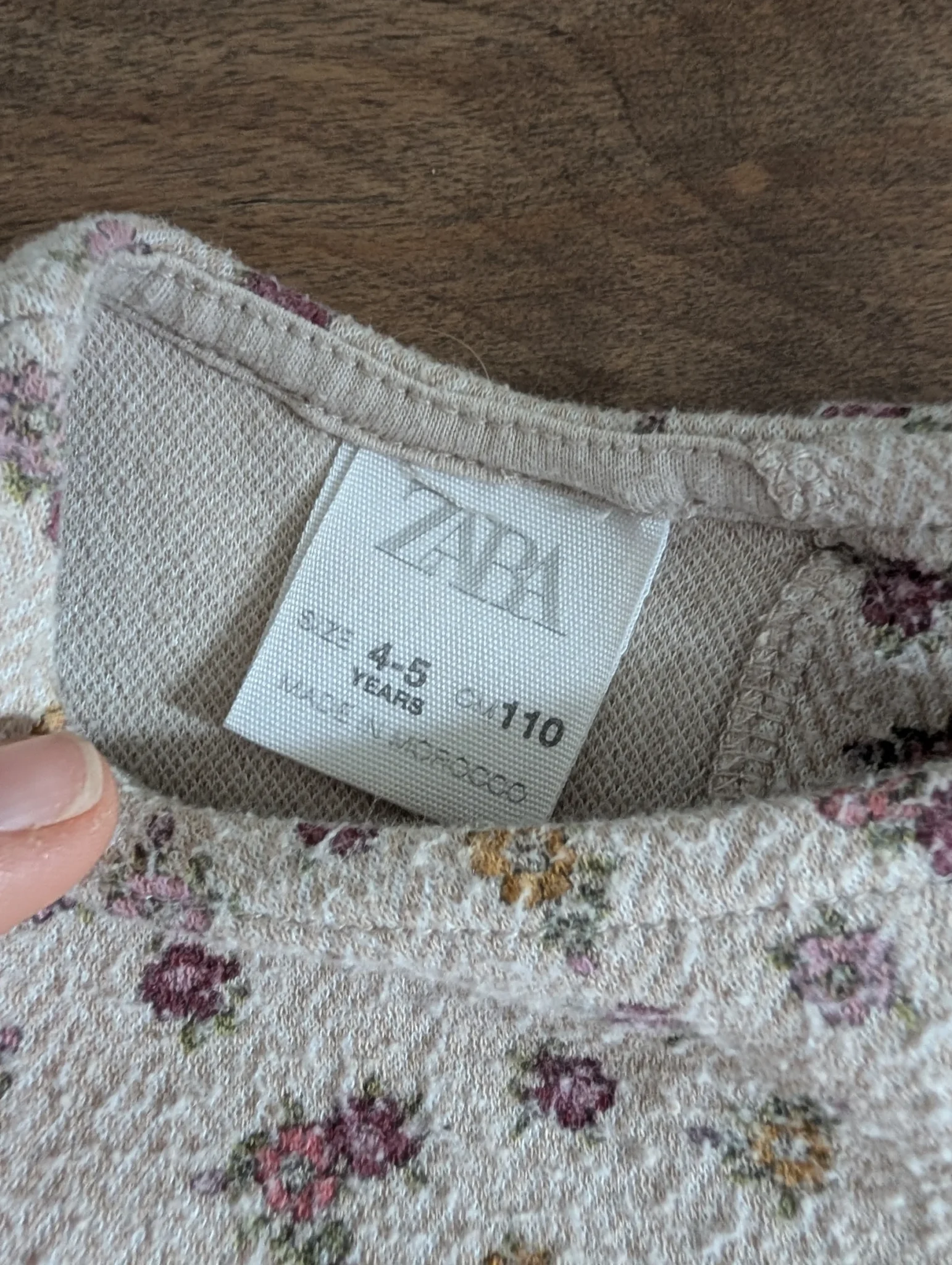 Image for Girls’ dress, ages 3–4