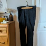 Thumbnail for Straight-leg jeans