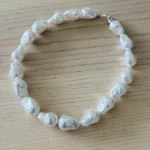 Thumbnail for Baroque-style pearl necklace - Pearl necklace