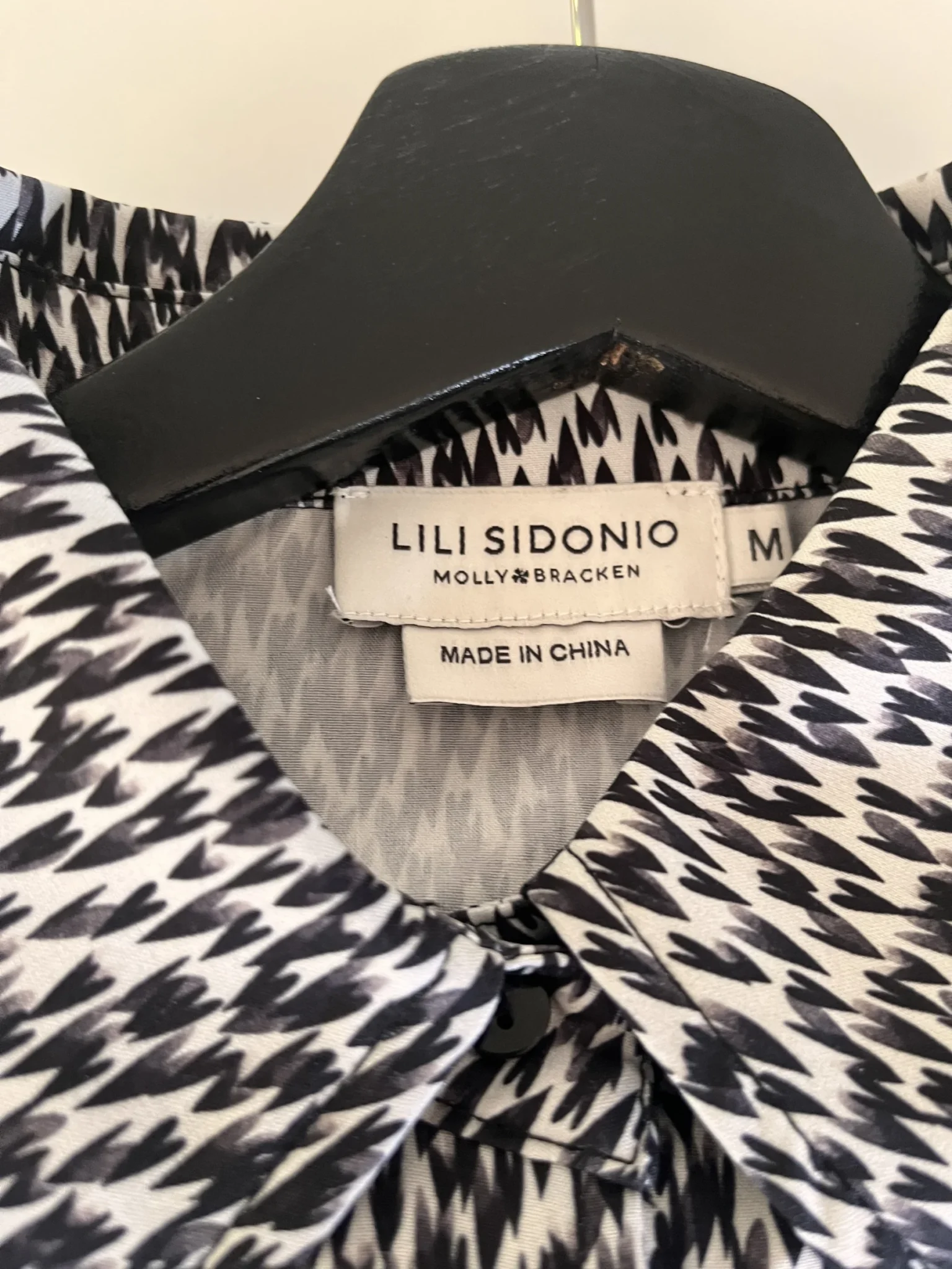 Image for Blouse with a heart print