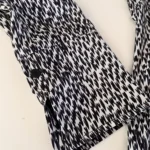 Thumbnail for Blouse with a heart print