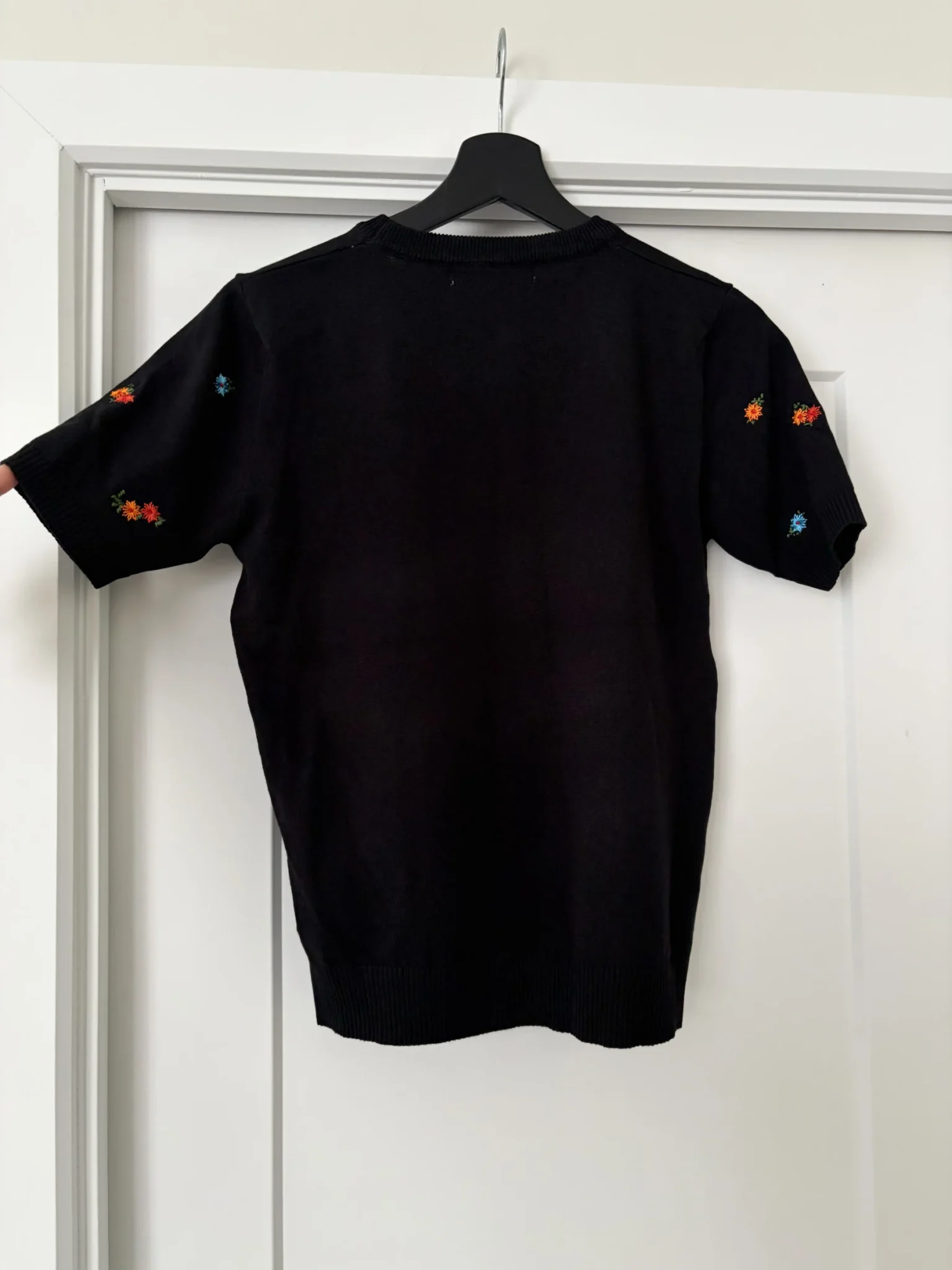 Image for New T-shirt with floral embroidery