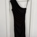 Thumbnail for Robe de soirée faite au Canada