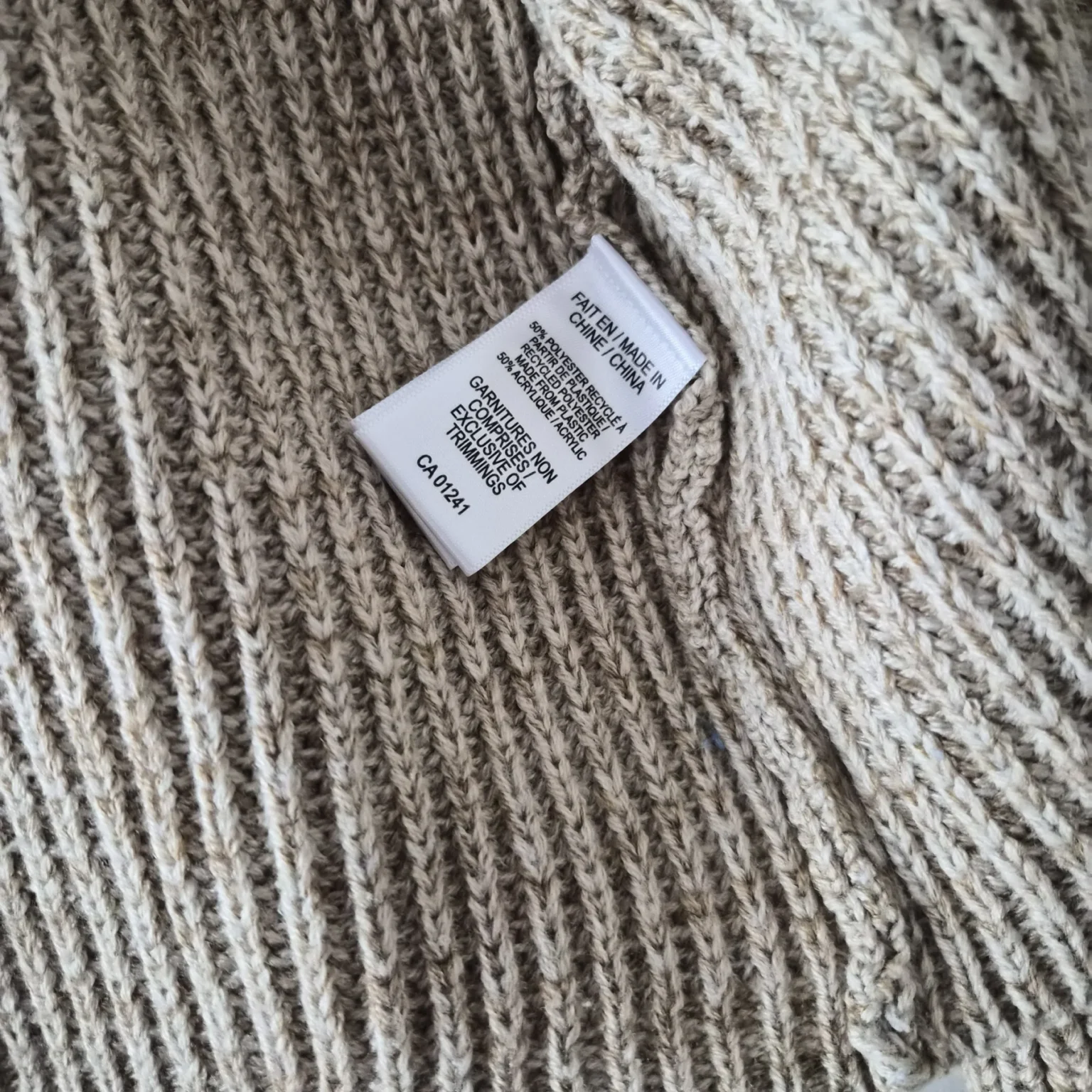Image for Beige cropped cardigan