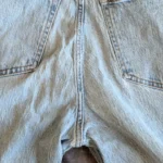 Thumbnail for Casual, high-waisted 90s-style jeans