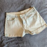 Featured thumbnail for HM Shorts, Size 8