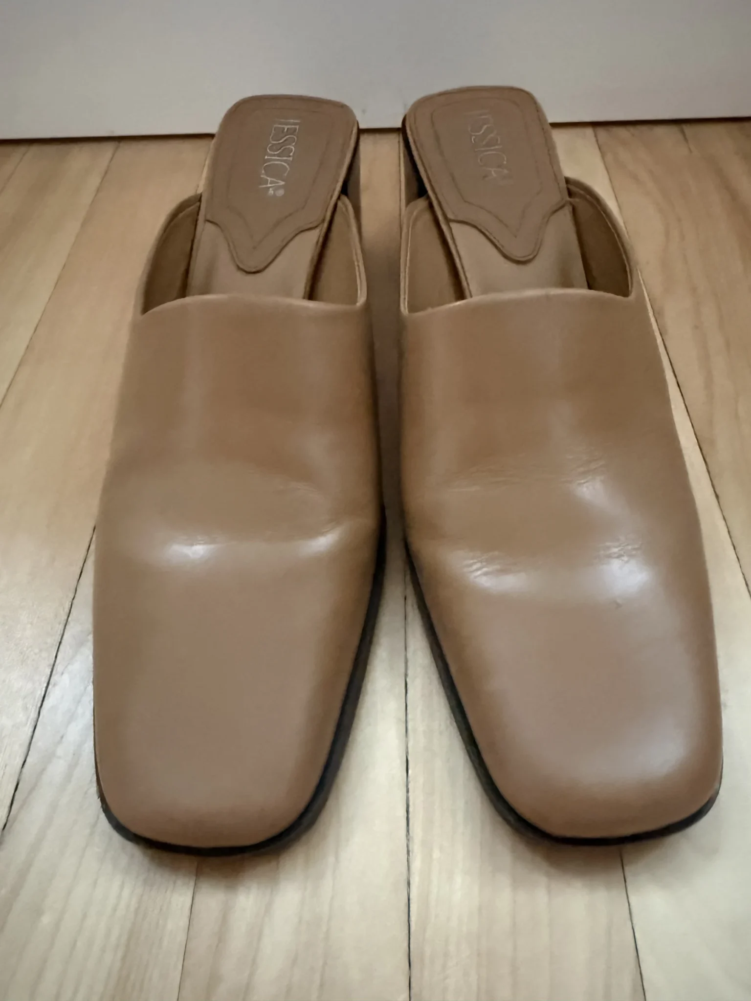 Image for Jessica Vintage leather heeled mules