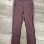 Featured thumbnail for Lululemon 3/4-length leggings