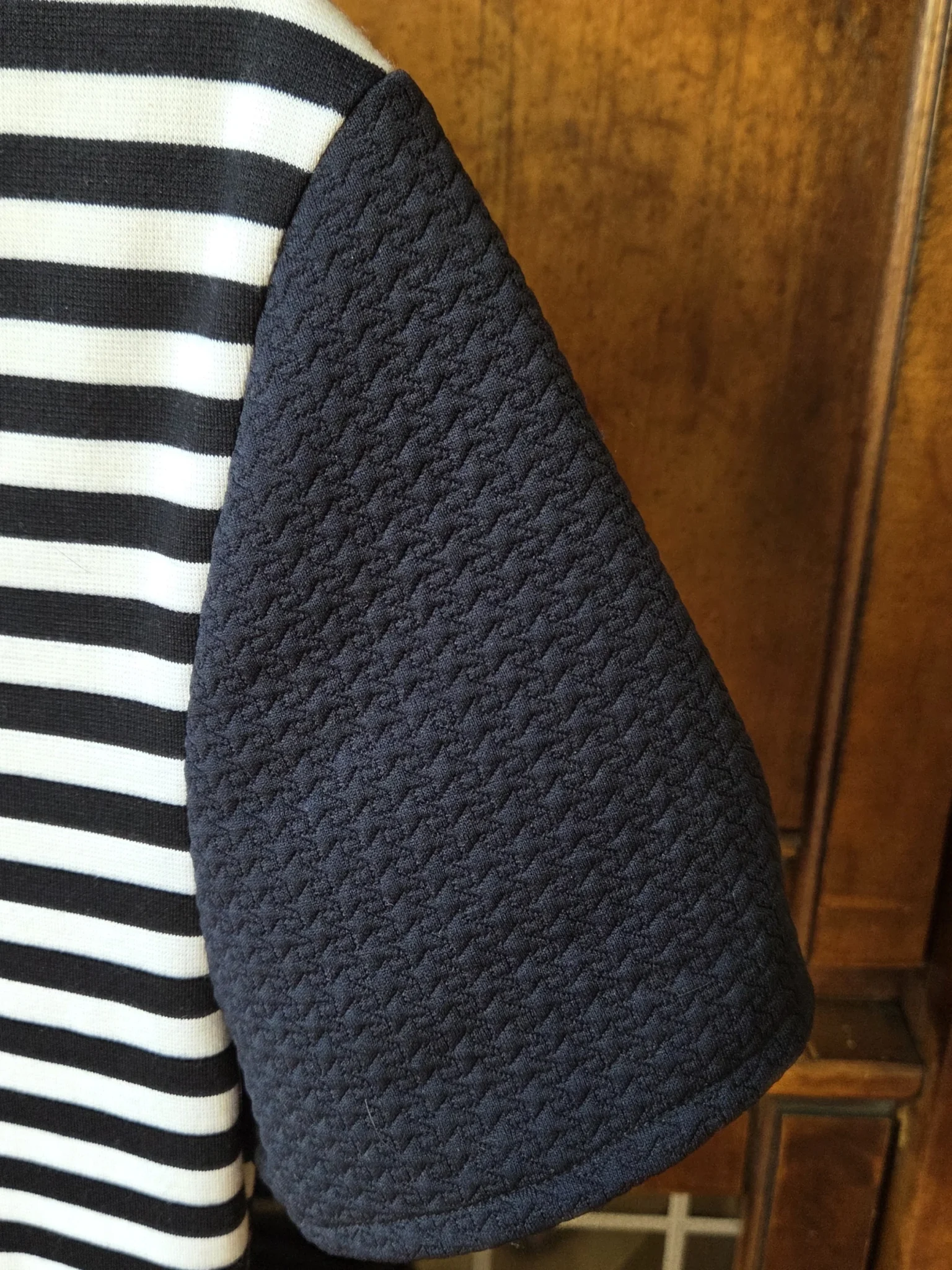 Image for Robe rayée bleu marine et blanc