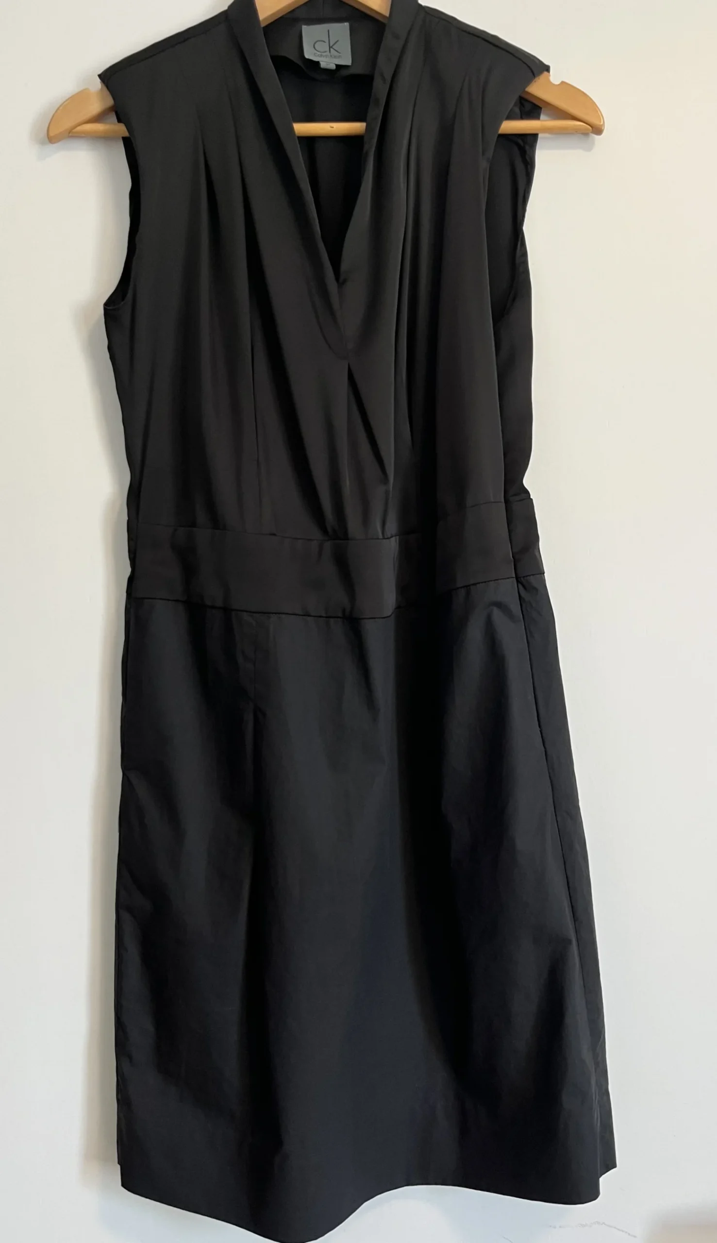 Robe noire Calvin Klein en soie Calvin Klein seconde main