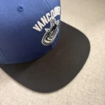 Thumbnail for Casquette neuve Canucks de Vancouver