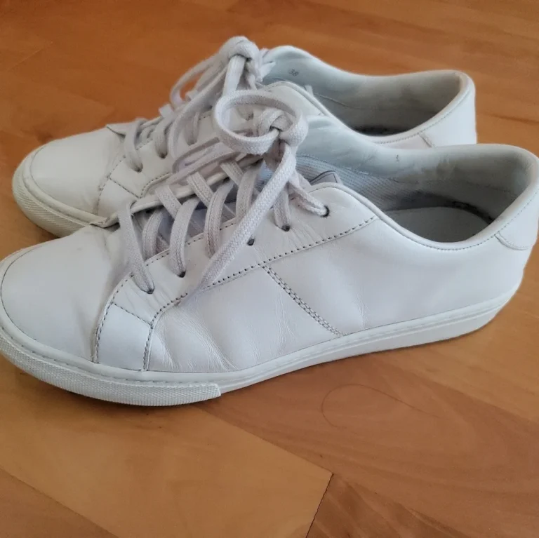 Image for Marc Jacobs White Trainers