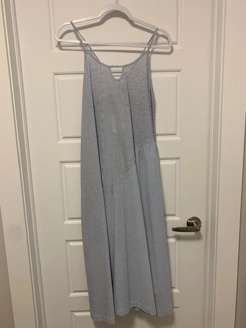 Image for LIVOM dress with thin straps