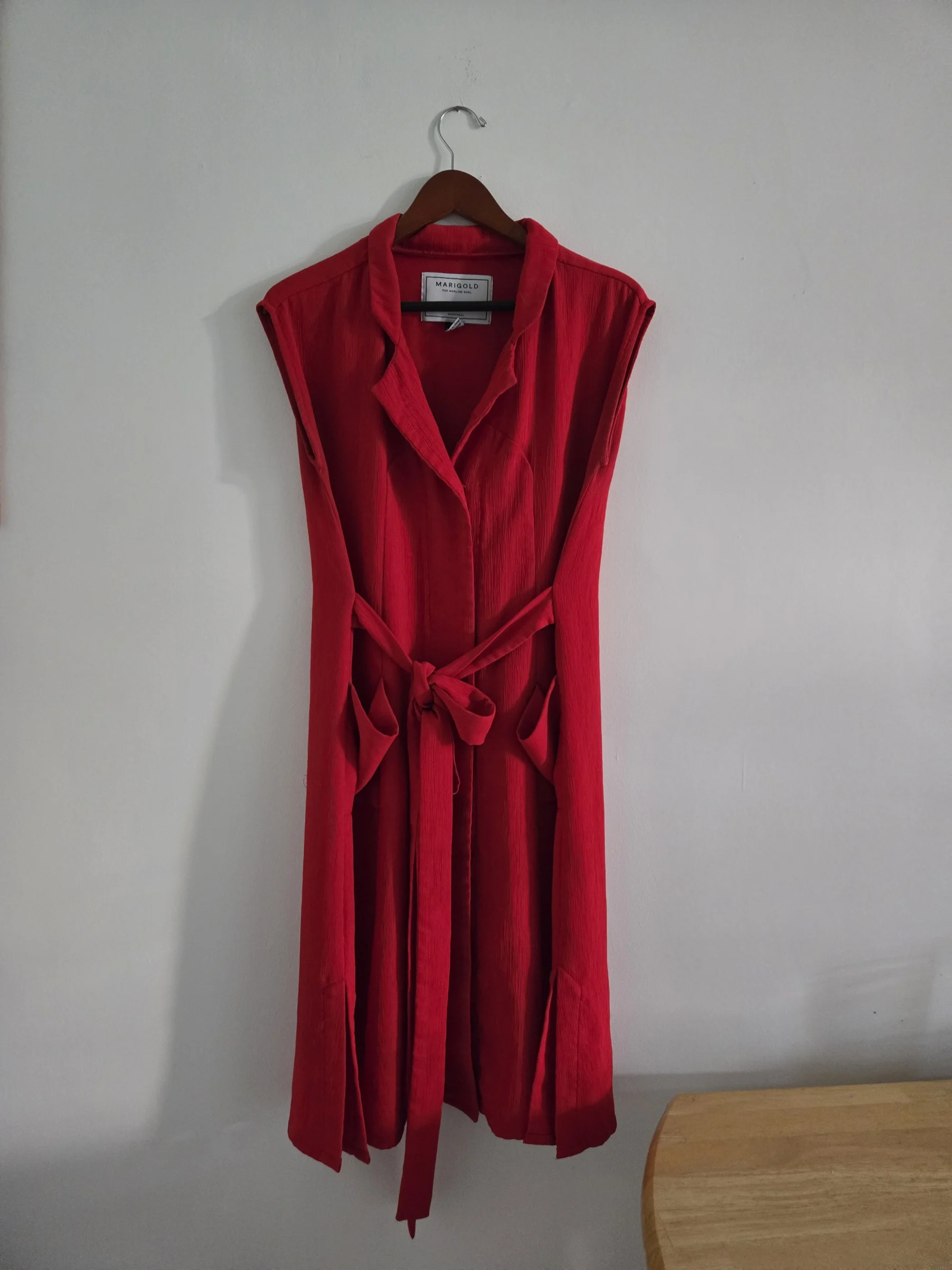Marigold robe rouge sans manche Marigold seconde main