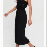Featured thumbnail for Combinaison Aritzia noire