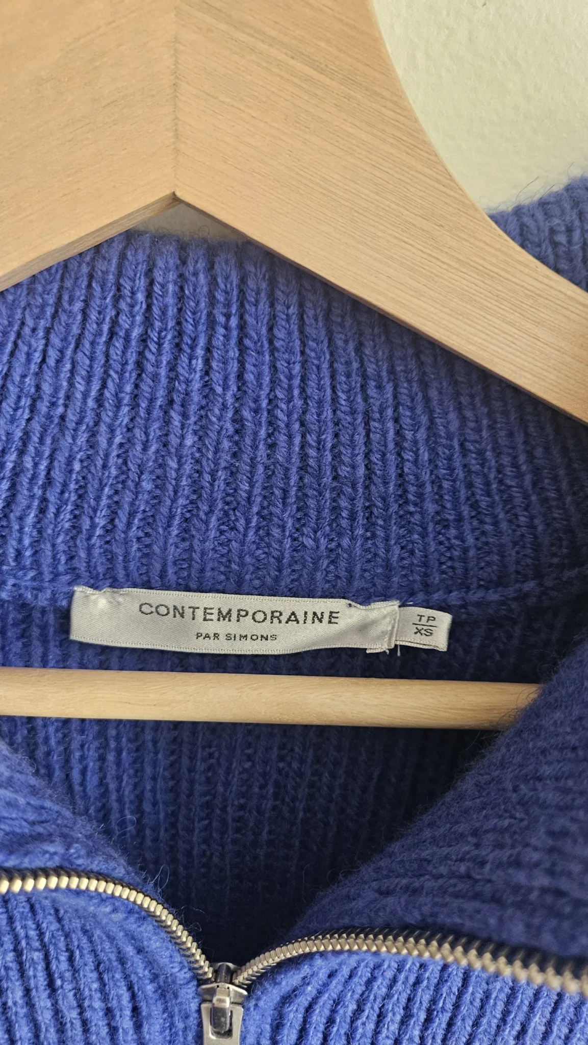 Image for 🌷Royal blue jumper