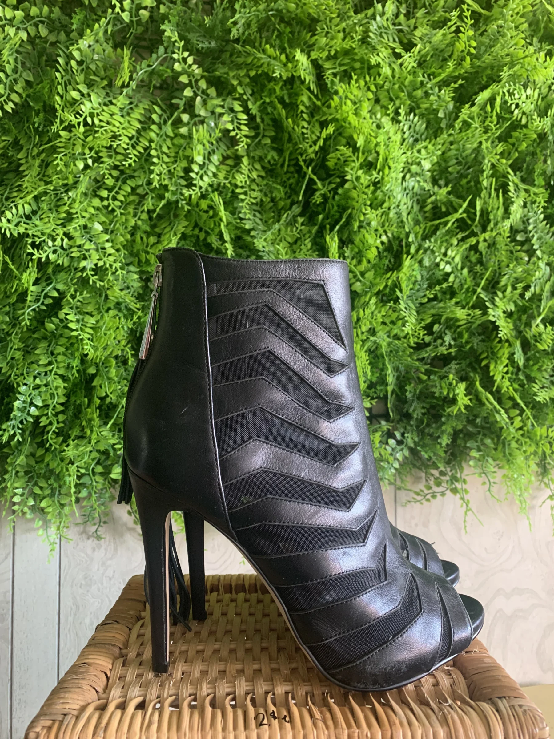 Bottillons talons aiguilles Guess Guess seconde main