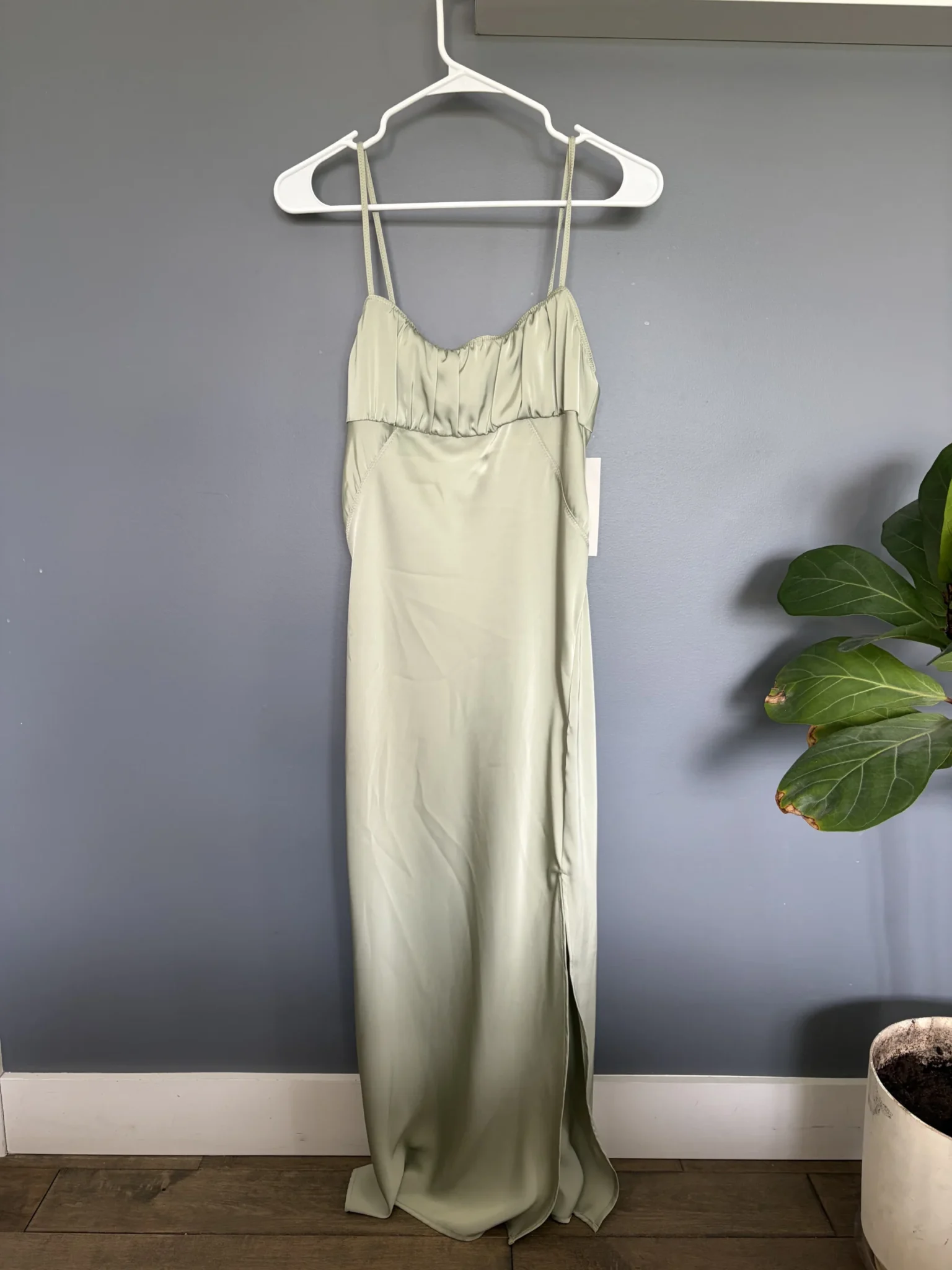 Featured image for Brand-new Zara dress