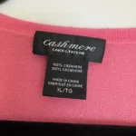 Thumbnail for Gilet cardigan rose à boutons Lord & Taylor 100 % cachemire, taille XL