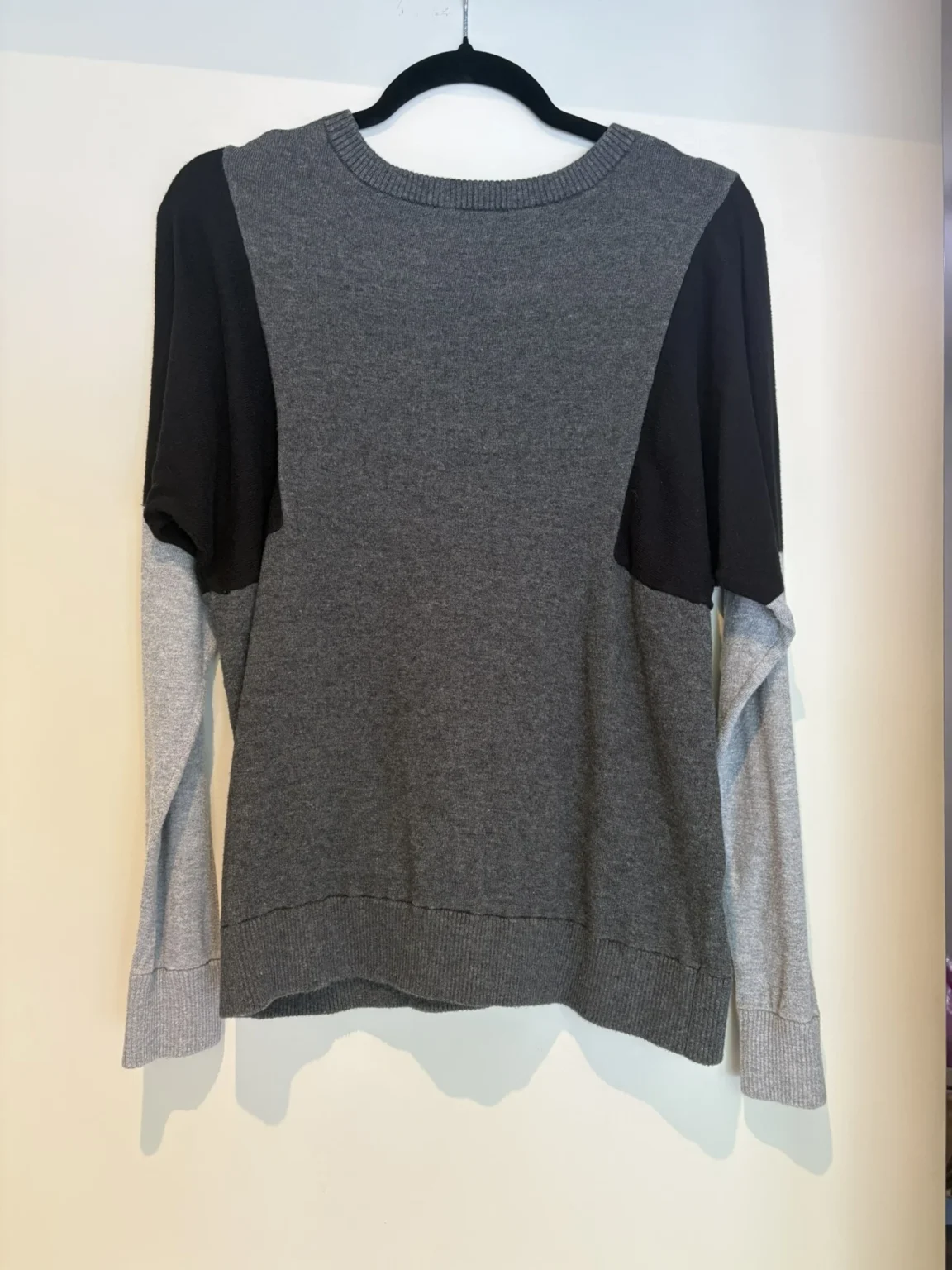 Image for Pull Michael Kors Color Block en maille gris et noir