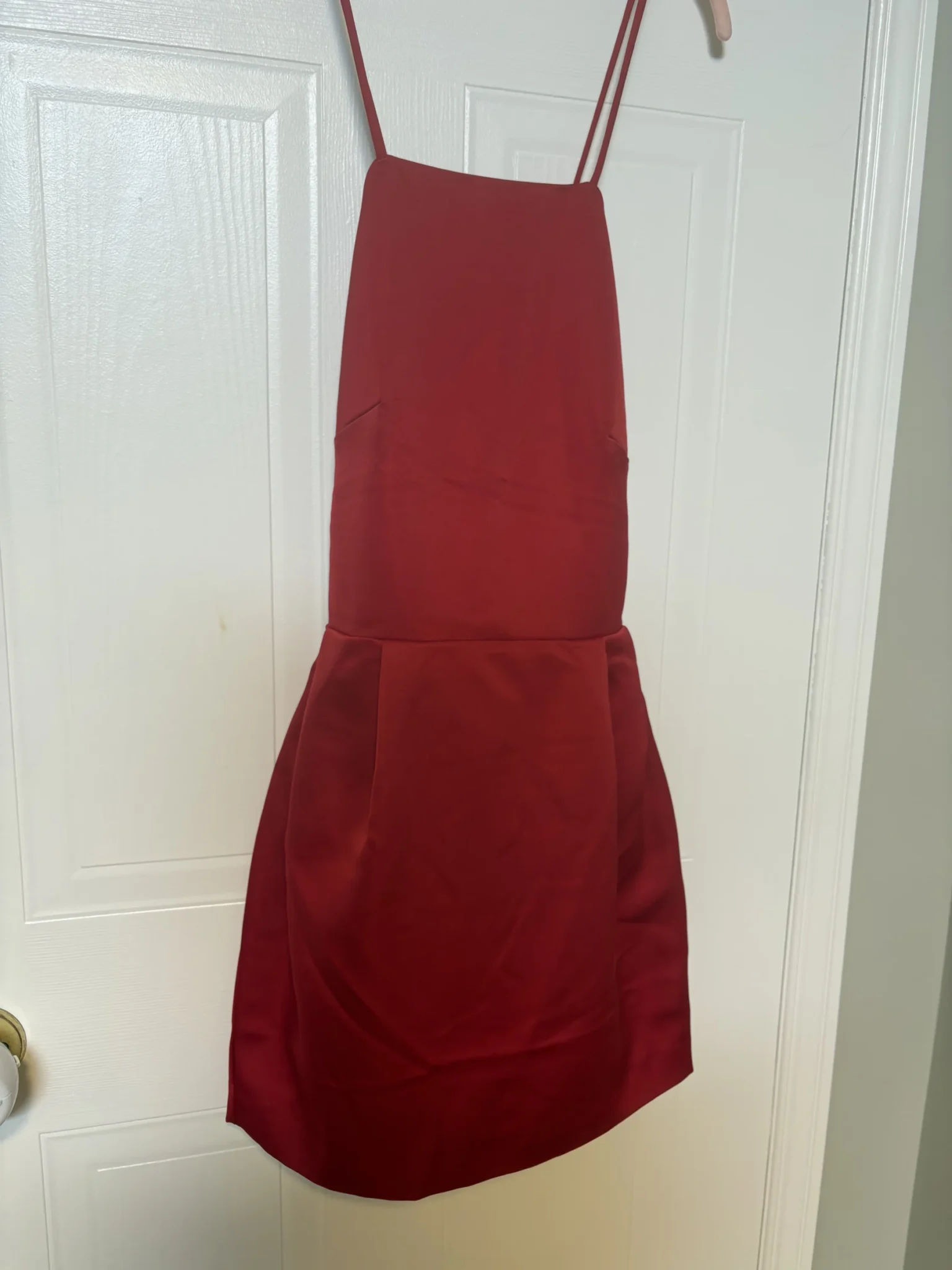 Featured image for Brand-new H&M dress