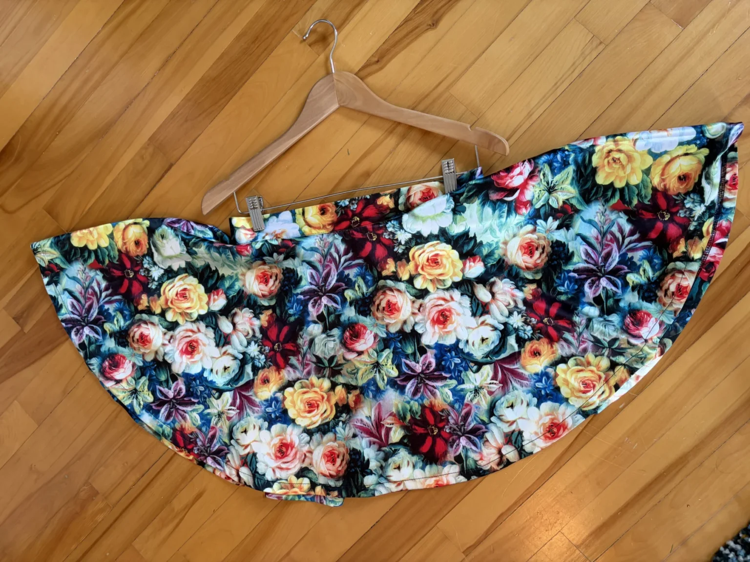Image for Mink Pink floral satin mini skirt