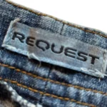 Thumbnail for REQUEST – Jupe mini plissée en denim bleu avec détails à glissière –  Medium