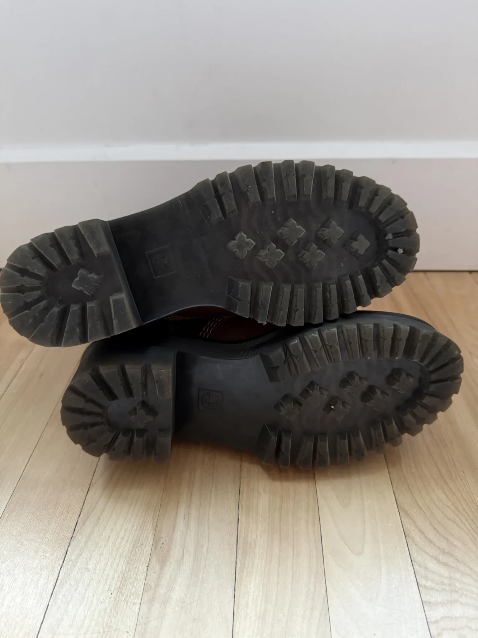 Image for Dr Martens bottes Leona