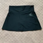 Thumbnail for MESSAGE FACTORY – Jupe-short (skort) taille haute noire pour femme avec short intégré – Taille M
